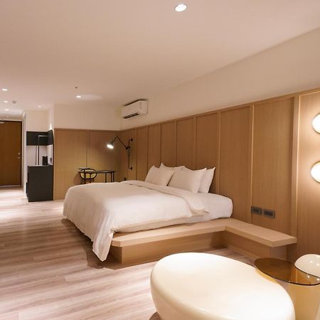 Hope Hotel Tainan Bagian luar foto