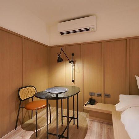 Hope Hotel Tainan Bagian luar foto