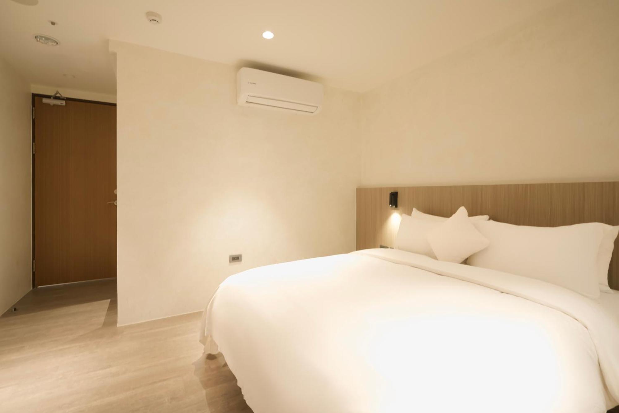 Hope Hotel Tainan Bagian luar foto