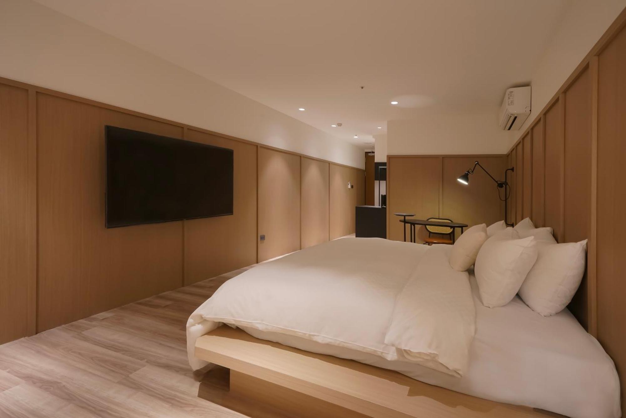 Hope Hotel Tainan Bagian luar foto
